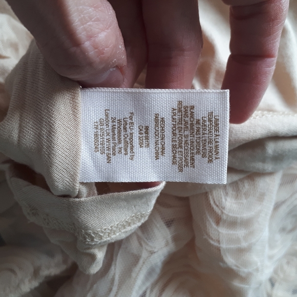 XS textured free people rosette skirt - Picture 6 of 9